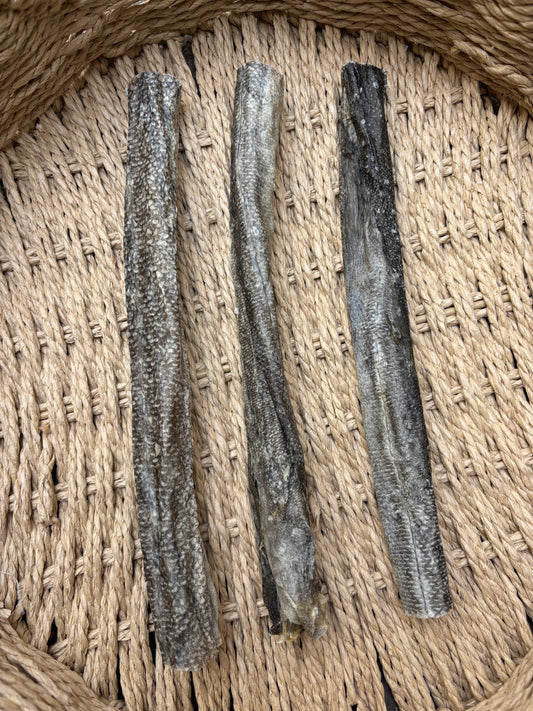 Jumbo cod skin rolls